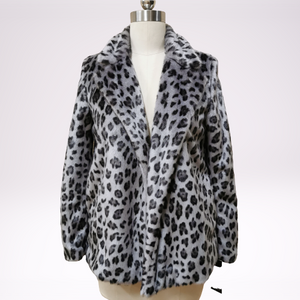 Fashion New Women's Fashionable Coat - Short Fur Coat